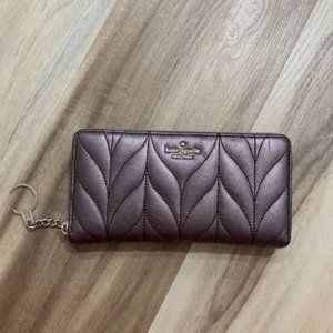 kate spade|Brian Lane Quilted Neda Zip Wallet| Metallic Oak|DAMAGED